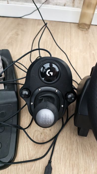 Venda urgente — Logitech G27