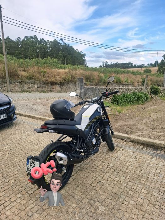 Benneli leoncino 125 de 2025 apenas 3600km