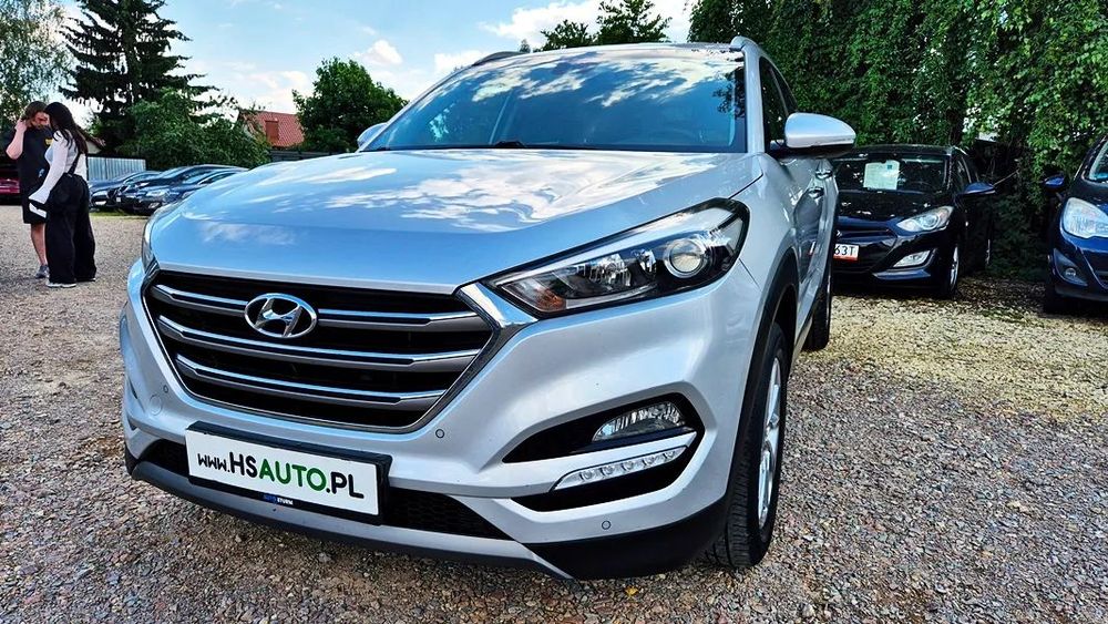 Hyundai Tucson BENZYNA * nowy model * 2x PDC * nawigacja * GRZANE TYLNE fotele