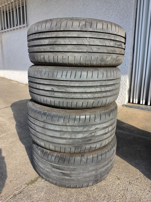 Jantes BMW 18" Pack M com Pneus 225.45.18 + 255.40.18