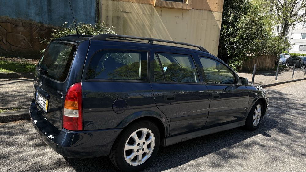 Opel Astra Carrinha 1.6
