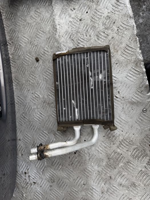 Радиатор печки Мазда сх7 год 08 mazda cx7