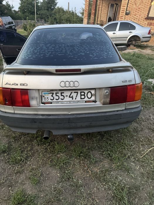 Ауді 80 1.8s в гарному стані