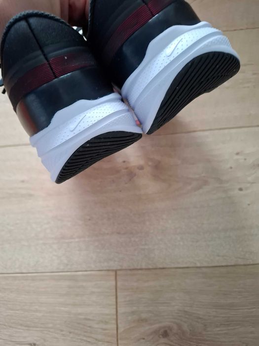 Nike 38,5 czarno rozowe