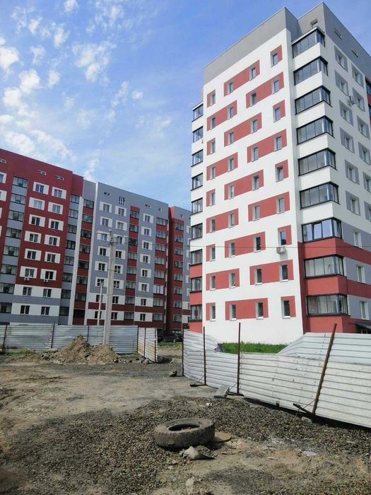Продам однокомнатную квартиру в новострое ЖК Гидропарк по ул. Шевченко