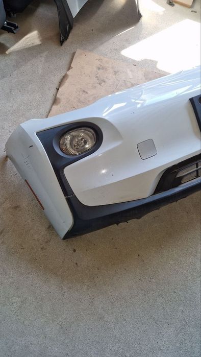 Передний бампер BMW I3