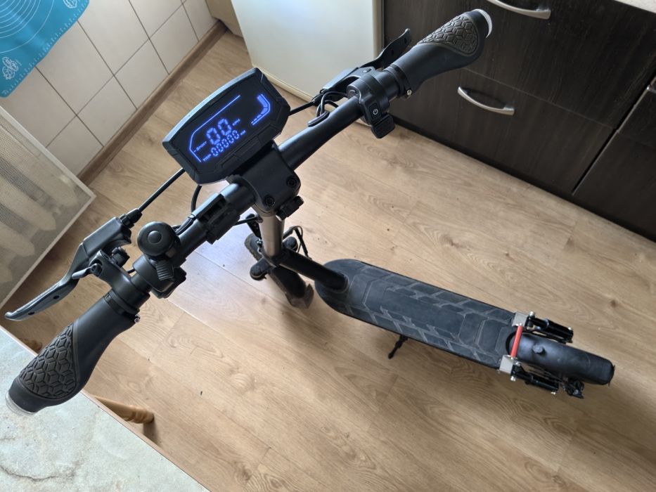 Самокат Forte  E9 G pro