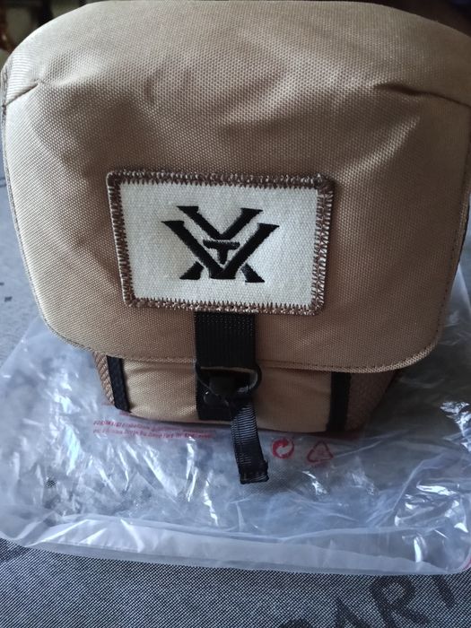 Pokrowiec etui na lornetkę Vortex Nowy
