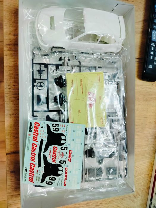 Toyota Corolla WRC 1:24 tamiya