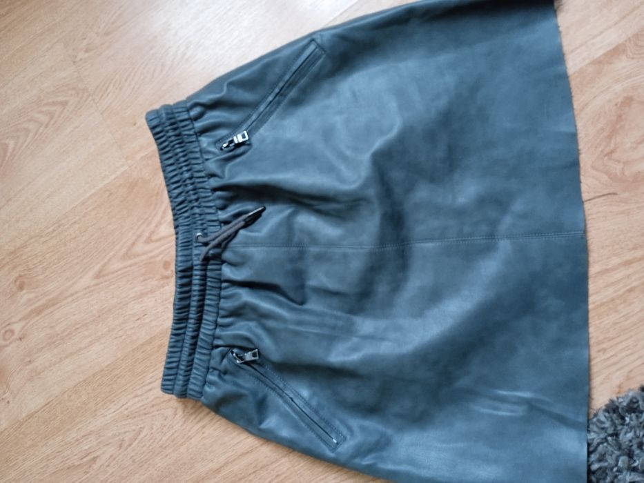 Спідниця.    Zara