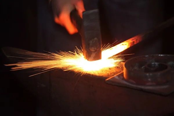 Услуги кузни. Металлообработка.восстановление деталей.