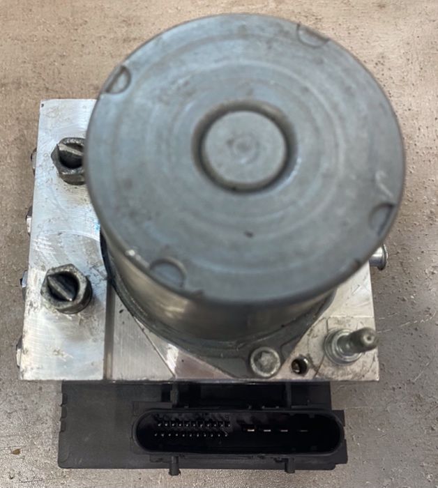 Naprawa sterownika pompy ABS Nissan Qashqai 47660-JD01D , 47660 BB50A