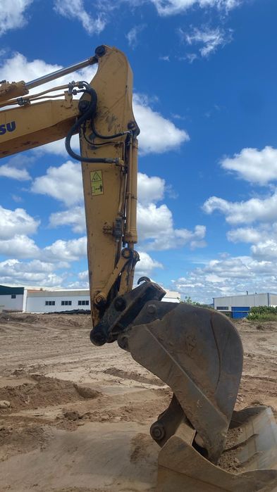 Giratória Komatsu PC 210 nlc