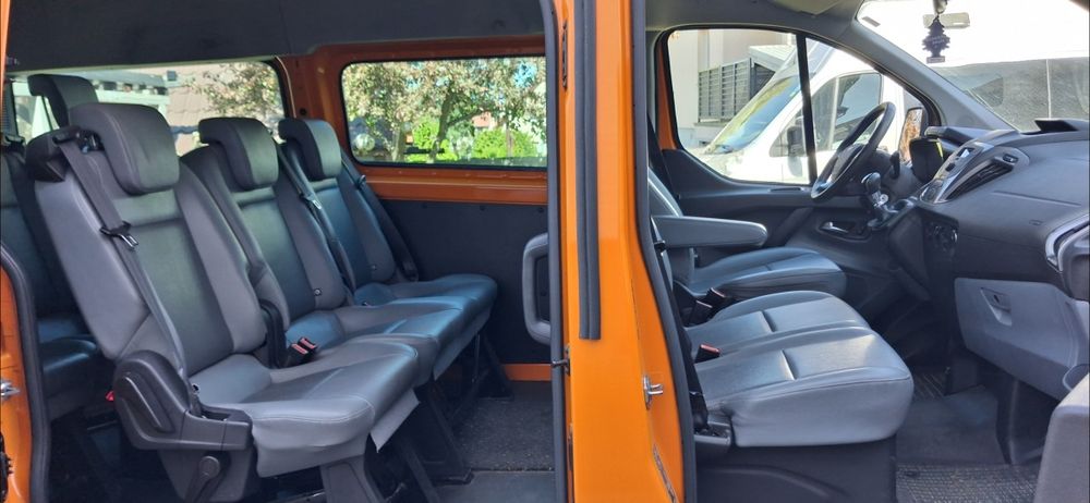 Ford Transit Custom 2017r wysoki, długi, 9 osobowy, tempomat, webasto ,  PDC, zadbany