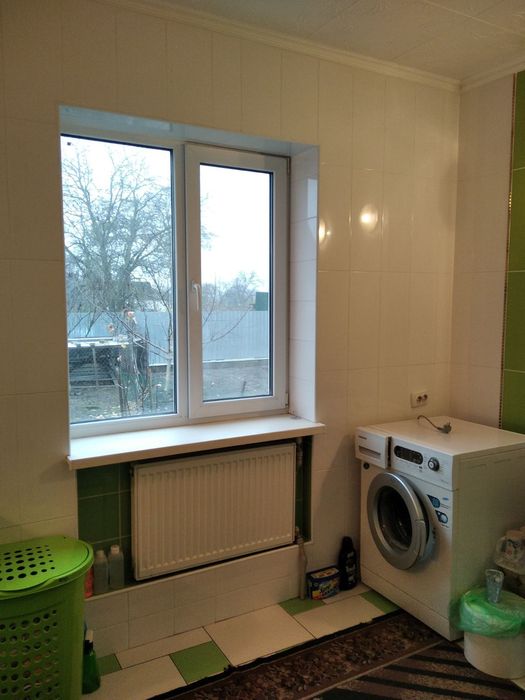 Затишний будинок  Київська обл Бориспільський р-н с.Фарбоване Власник