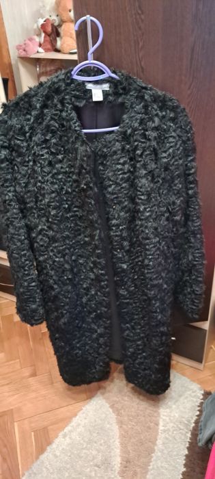 Шуба еко H&M чорного кольору