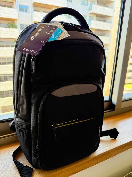 Mochila TARGUS City Gear 3 - Poliuretano (Preto) - Nunca Usada