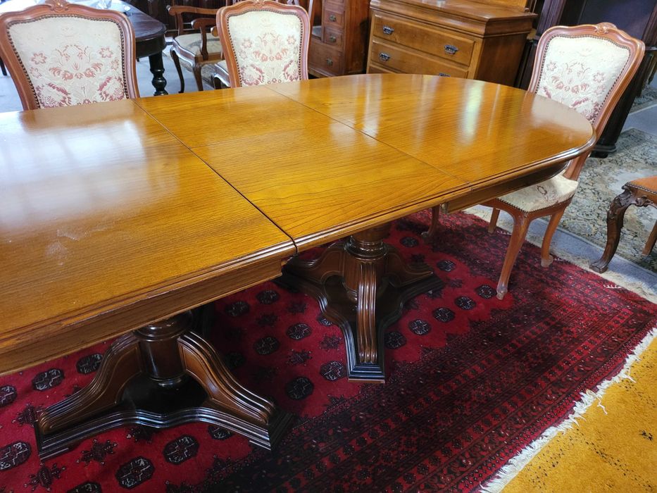 Mesa de sala em madeira - extensível - óptimo estado