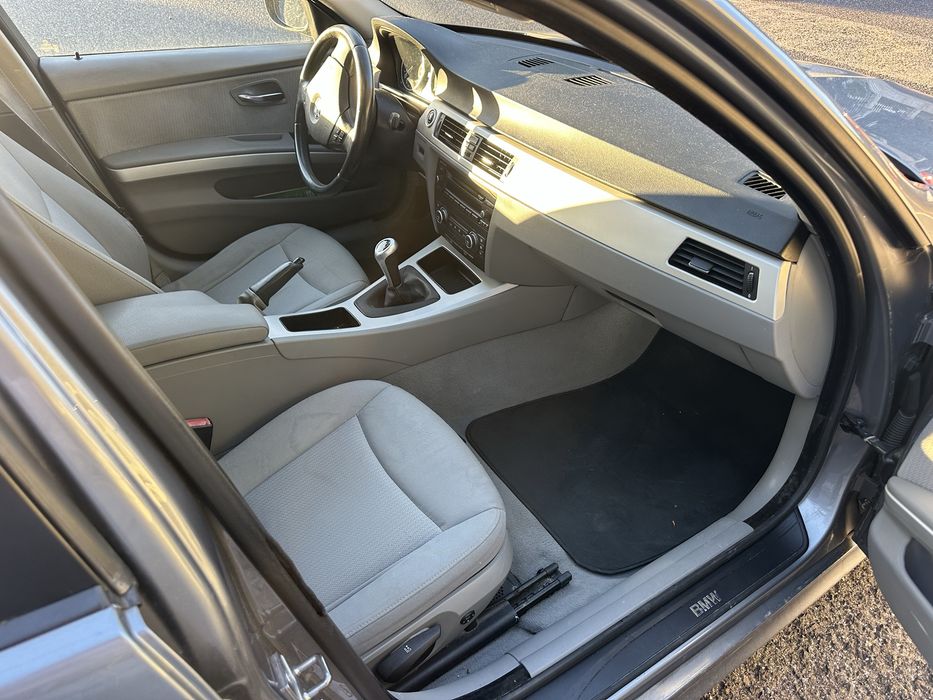 Bmw 318D touring nacional — photo 2