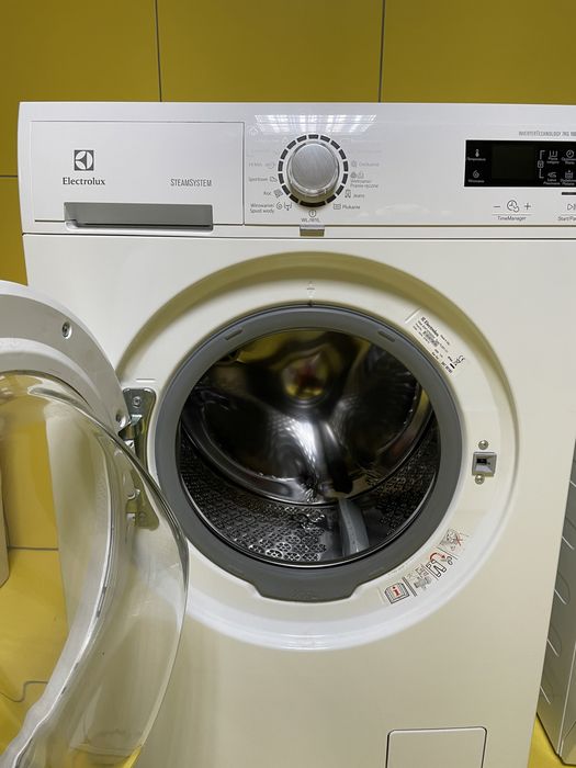 Пральна машина Electrolux 7кг