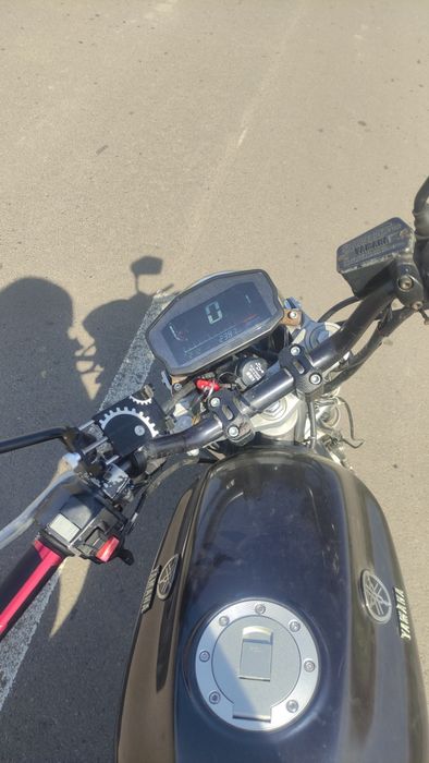 Продам Yamaha srx400