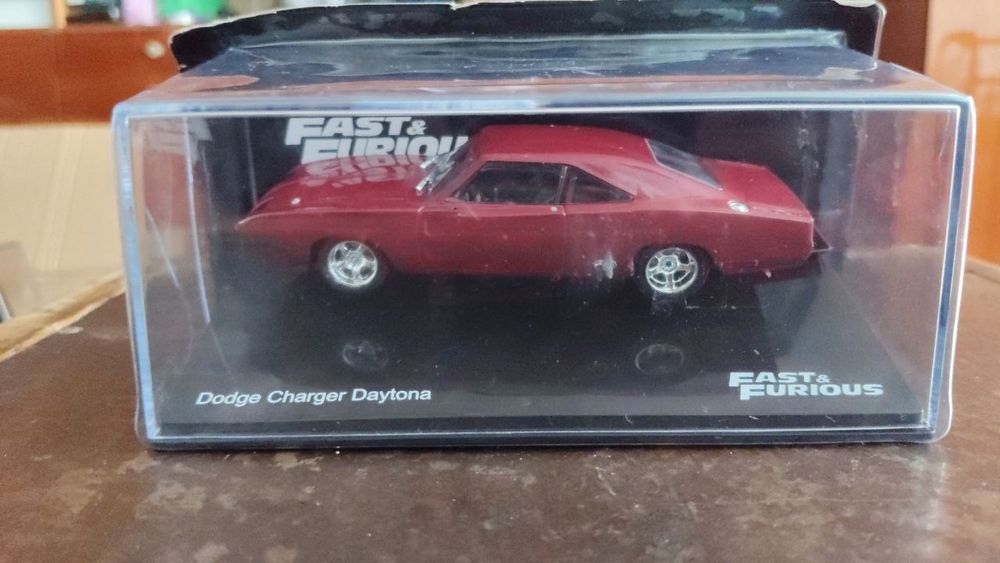 Модельна машина колекційні