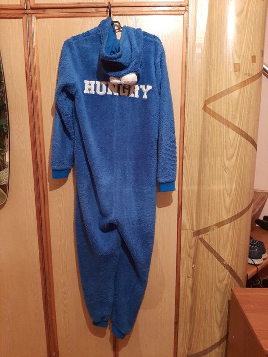 Меховый тёплый комбинезон с капюшоном и с карманами размер 48