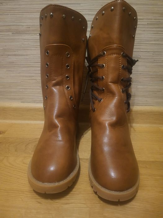 Buty zimowe damskie nowe