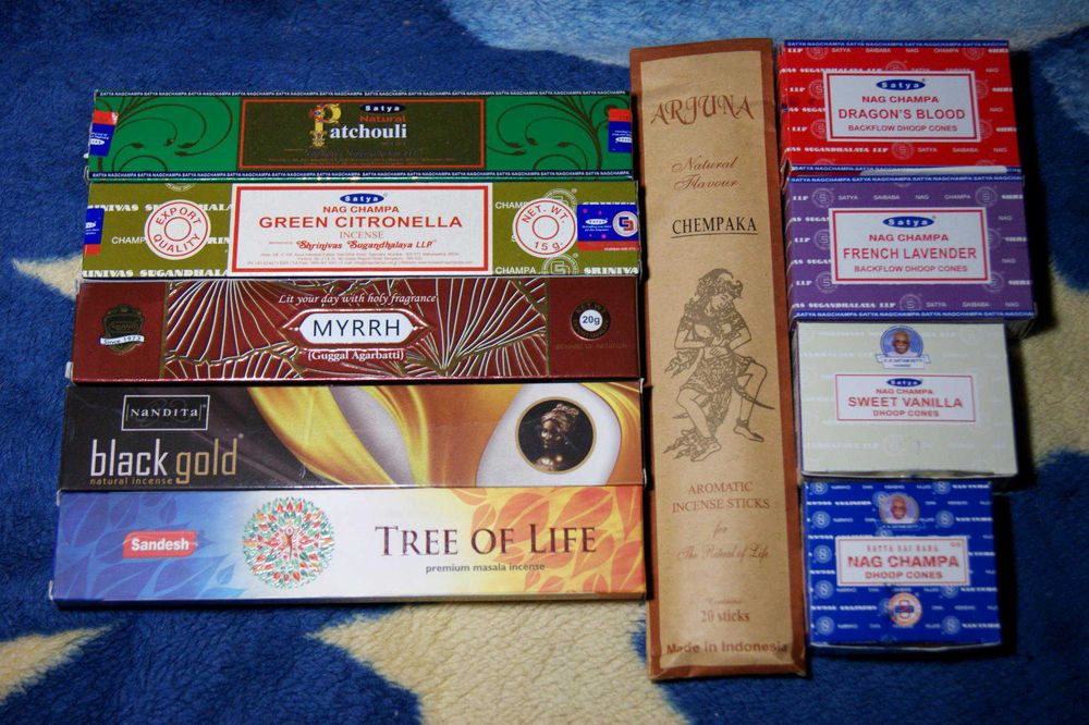 Ароматичні палички і конуси (10 видів комплектом Індія Індонезія)