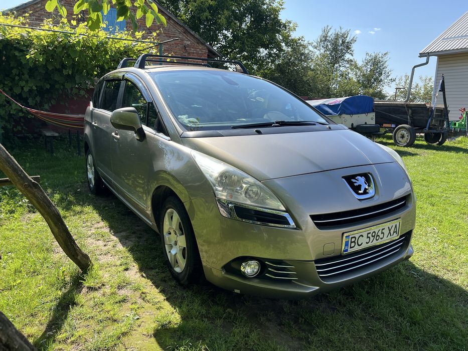 Peugeot 5008 ,1.6 HDI automat