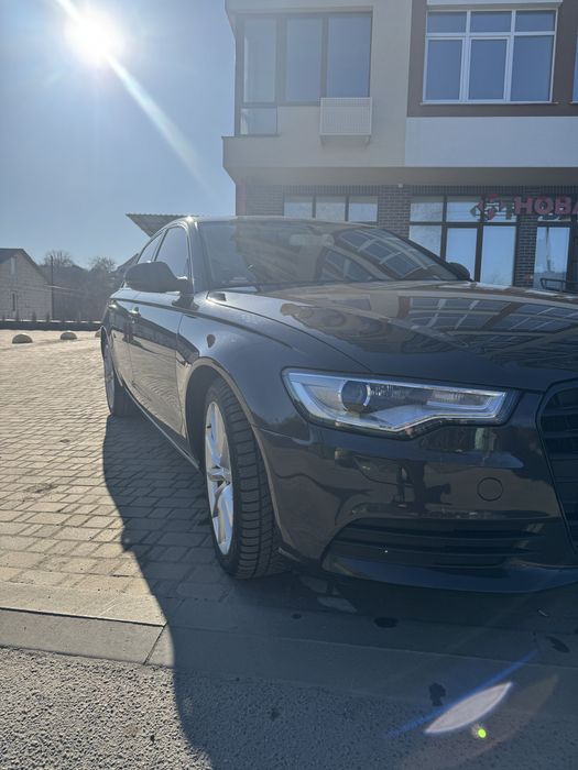 Audi Quattro 2012 рік