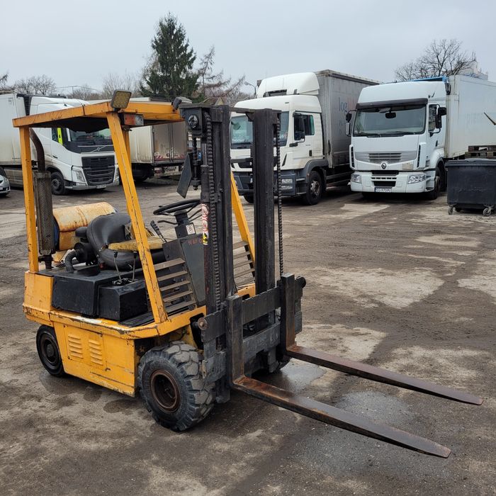 Wózek widłowy sprawny na gaz