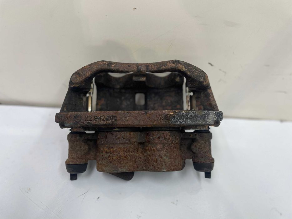 Pinça frontal direita Peugeot Boxer / Citroen jumper 2.0HDI (2018)