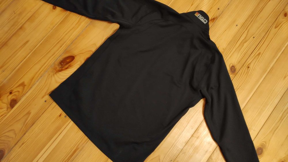 Bluza peak performamce