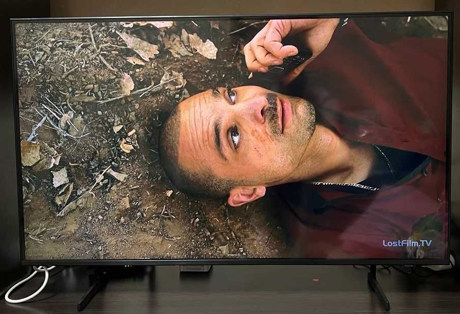 Телевізор Samsung 43''