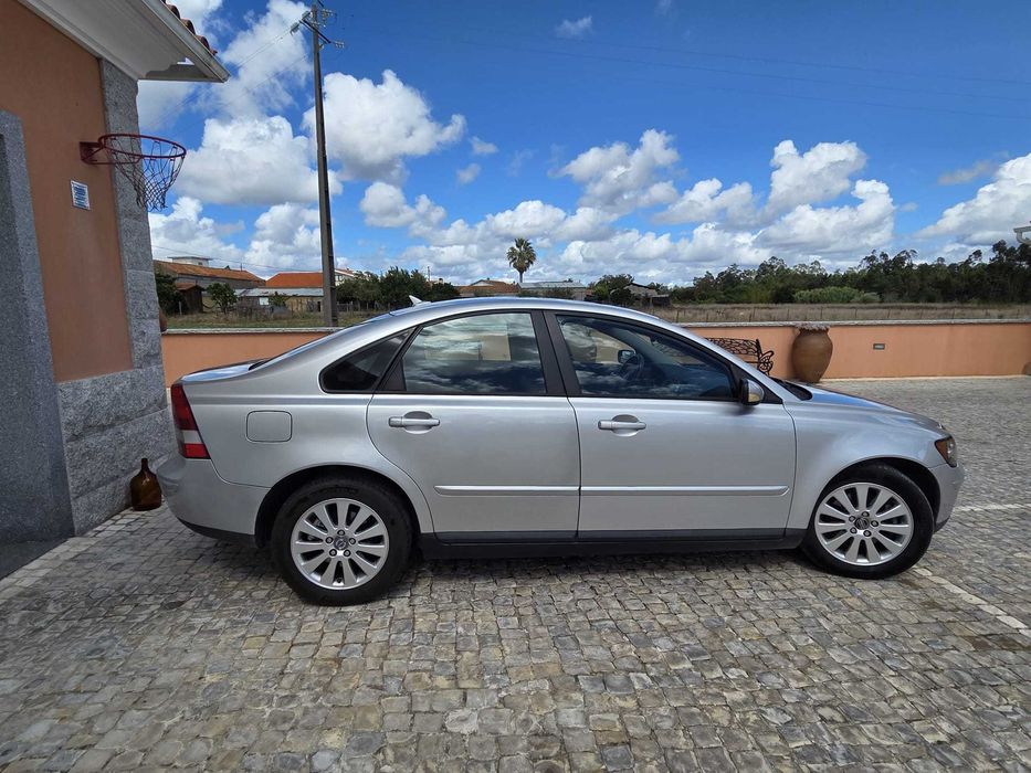 Volvo S40 - 2.0 D - 2006