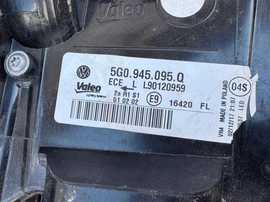 Стопи хеч бек LED-ліхтарі Volkswagen Golf VII рест  до рест  Mk7 7.5 Європа