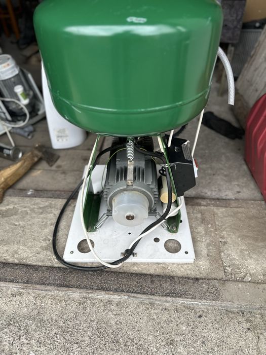 Компресор безмасляний