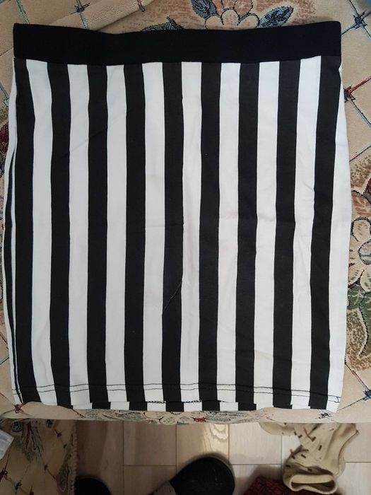 Юбка продаю новую