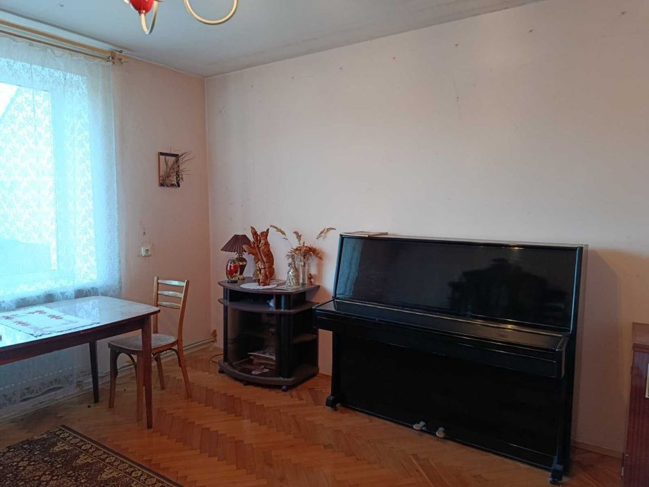 продаж 4-х кімнатної квартири р-н Сільхоз