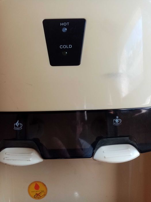 Продам кулер для воды