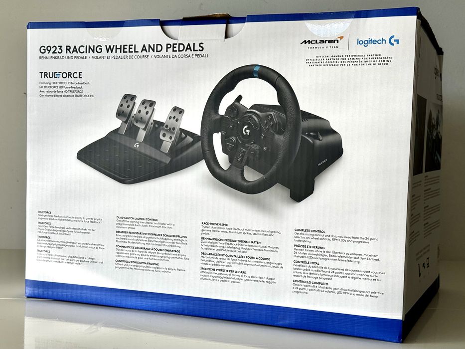 Ігрове кермо Logitech G923 TrueForce 941-000150 з педалями для PS5 / PS4 / PC