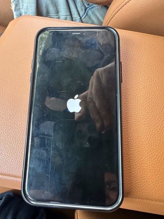 Iphone 11 em otimo estado desbloqueado