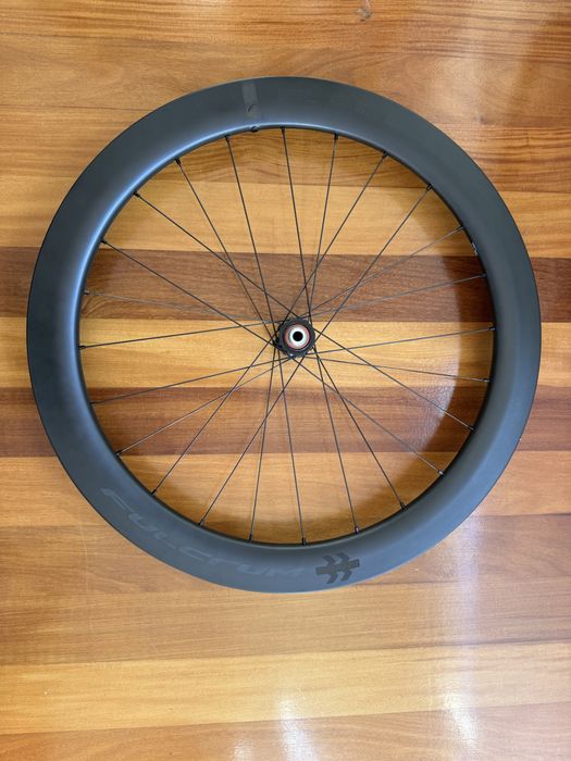 Rodas Carbono Fulcrum Wind 57DB