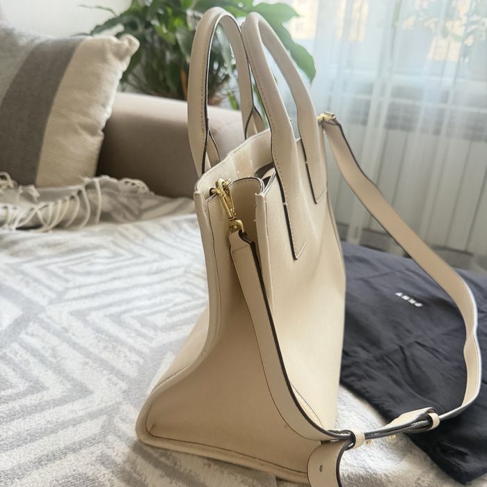 Сумка DKNY  бежевого коліру