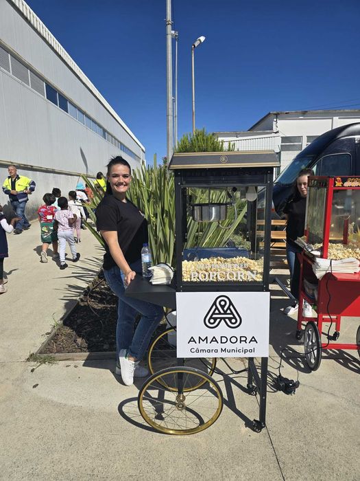 Carrinho de pipocas, algodão  gelados | EVENTOS