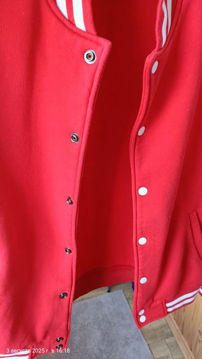 Продам куртку весна лето