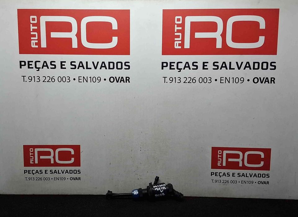 Bomba Principal da Embraiagem 306105FA0C - NISSAN MICRA V