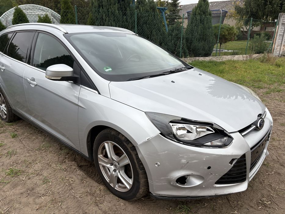 Ford focus 2.0  140koni
