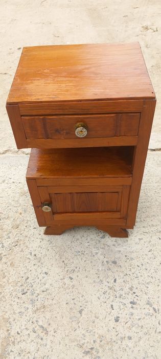 Nightstands64586141098625123